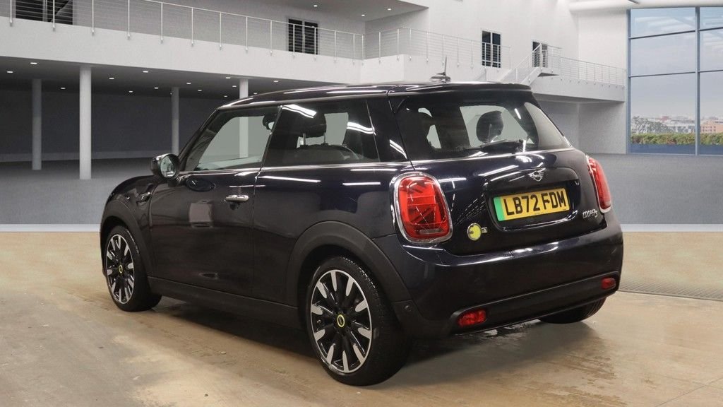 Used MINI Hatch 2023 for sale - 77457536: Photo 9