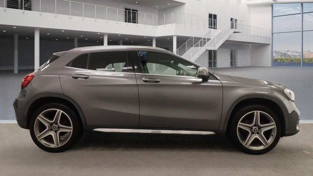 Used Mercedes-Benz GLA 2019 for sale - 77026778: Photo 11