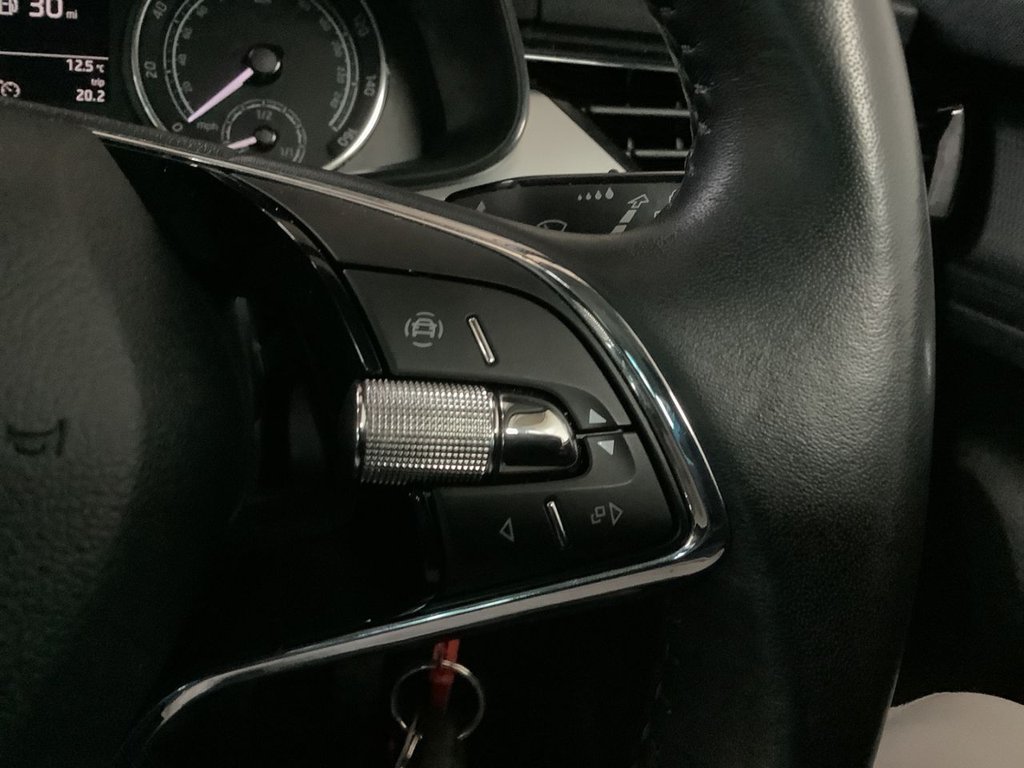 Used Skoda Kamiq 2023 for sale - 77978915: Photo 19