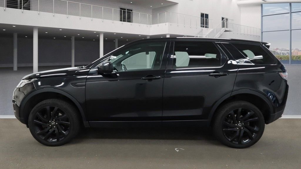 Used Land Rover Discovery Sport 2018 for sale - 76470405: Photo 6