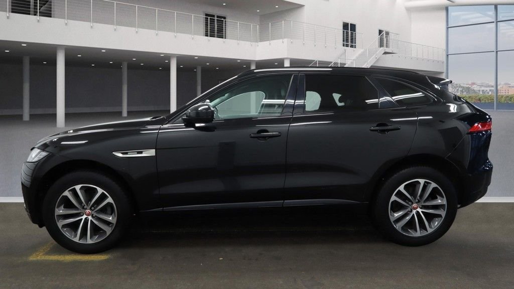 Used Jaguar F-Pace 2018 for sale - 76788013: Photo 6