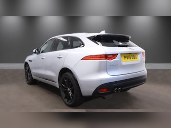Used Jaguar F-Pace 2019 for sale - 78682339: Photo