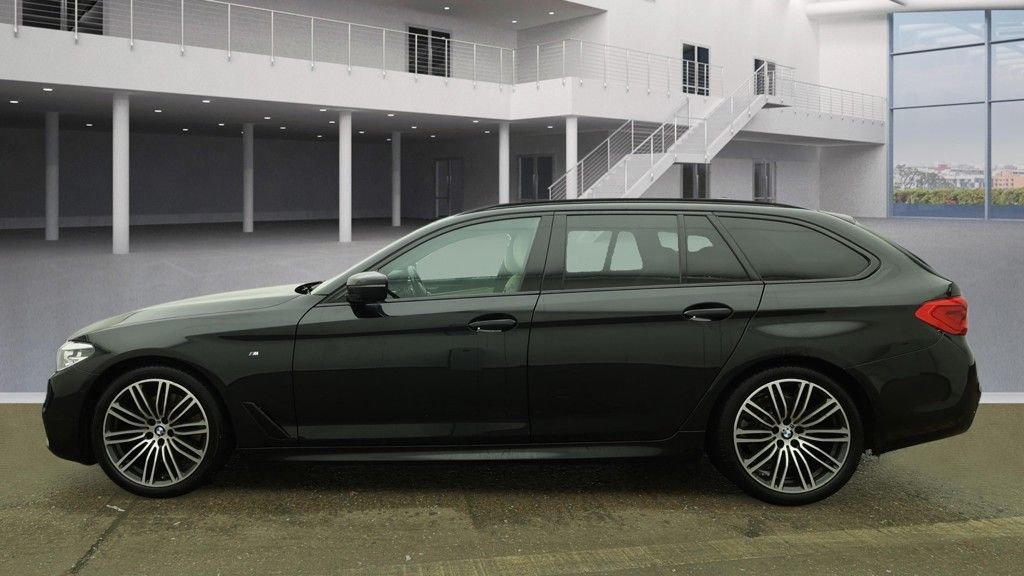 Used BMW 5 Series 2018 for sale - 77269123: Photo 12