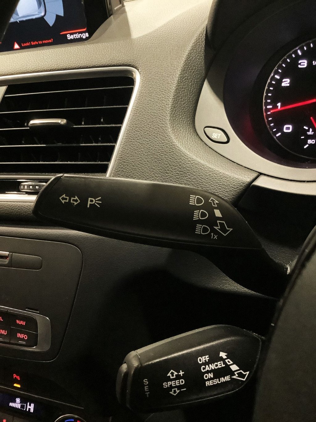 Used Audi Q3 2017 for sale - 77096303: Photo 18