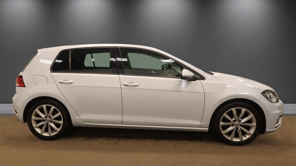 Used Volkswagen Golf 2018 for sale - 78167647: Photo 5