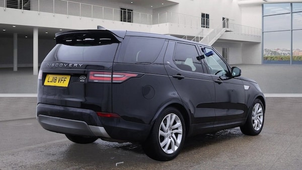 Used Land Rover Discovery 2018 for sale - 76313165: Photo 4