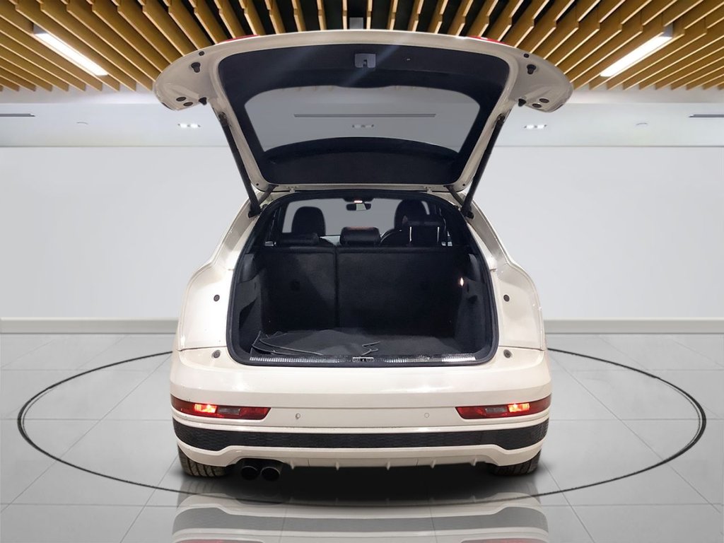 Used Audi Q3 2017 for sale - 77470624: Photo 8