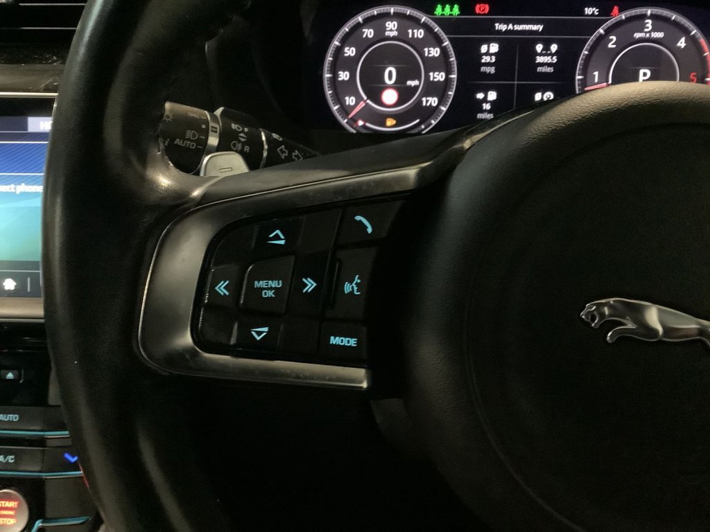 Used Jaguar F-Pace 2020 for sale - 78030166: Photo 16