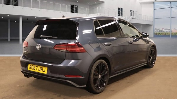 Used Volkswagen Golf 2017 for sale - 76313145: Photo 4