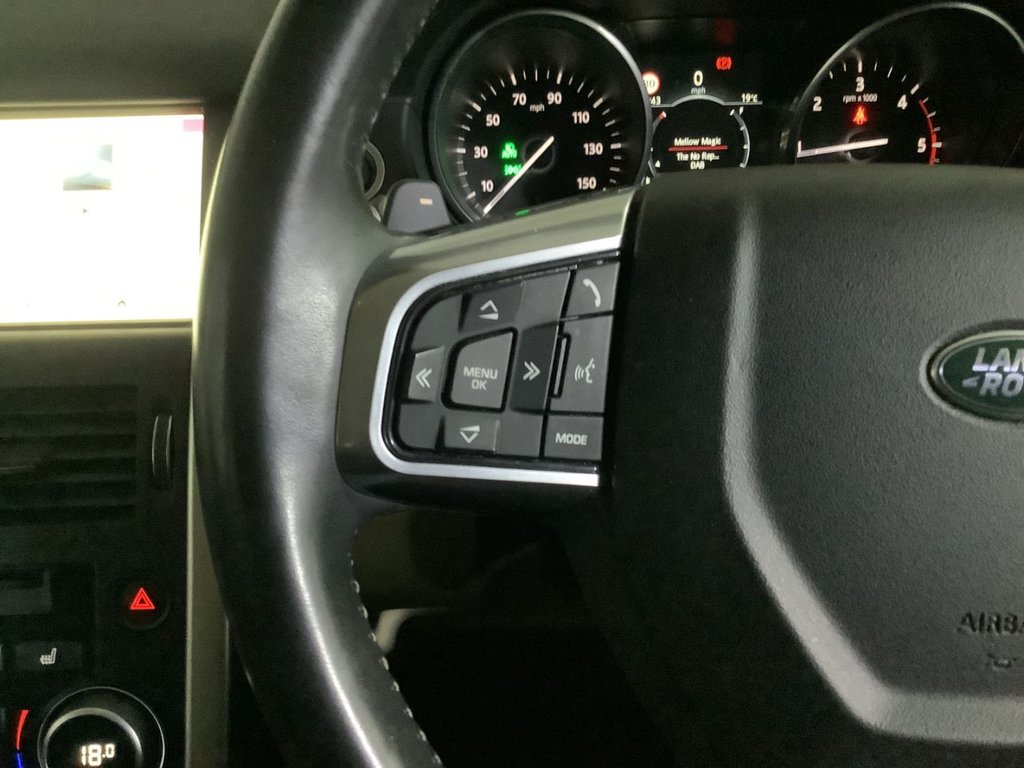 Used Land Rover Discovery Sport 2016 for sale - 76535427: Photo 17