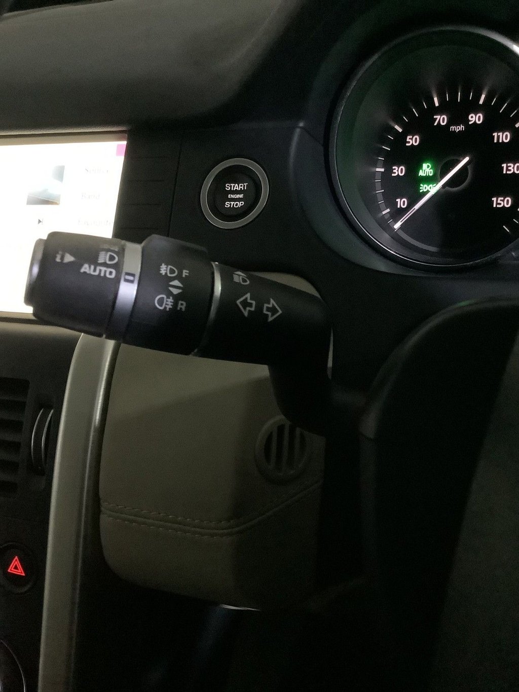 Used Land Rover Discovery Sport 2016 for sale - 76535427: Photo 20