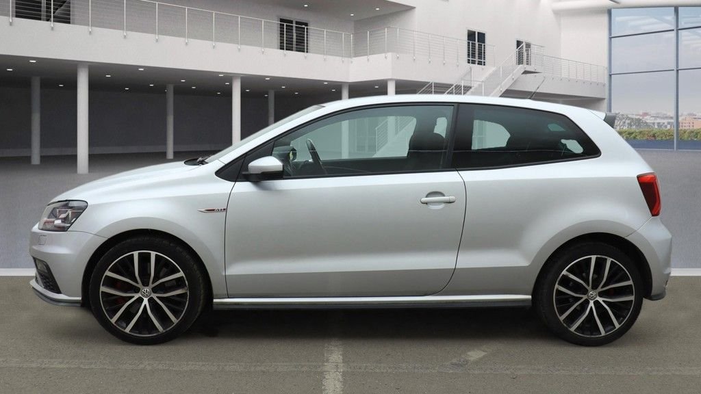 Used Volkswagen Polo 2016 for sale - 77936802: Photo 10