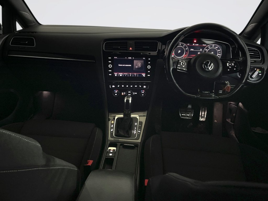 Used Volkswagen Golf 2018 for sale - 77834974: Photo 3