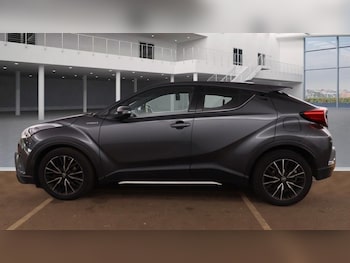 Used Toyota C-HR 2018 for sale - 75950723: Photo