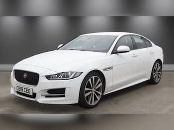 Used Jaguar XE 2019 for sale - 79829137: Photo