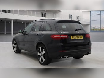 Used Mercedes-Benz GLC 2018 for sale - 77806280: Photo