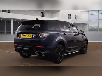 Used Land Rover Discovery Sport 2018 for sale - 76286162: Photo 4
