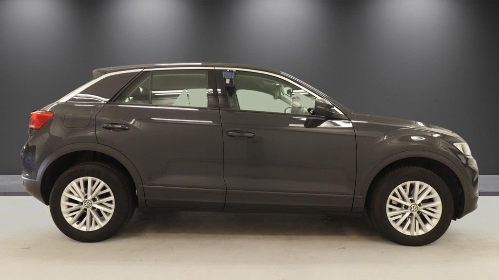 Used Volkswagen T-Roc 2019 for sale - 78167688: Photo 5