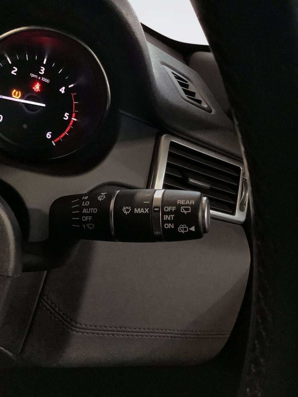 Used Land Rover Discovery Sport 2019 for sale - 77733894: Photo 22