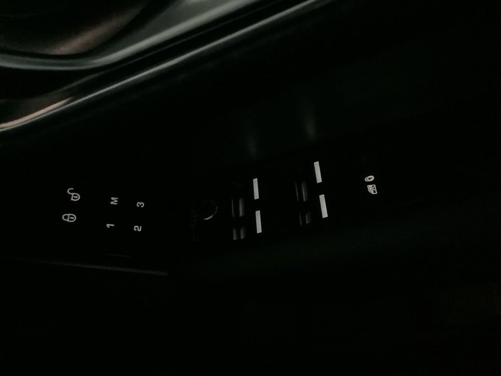 Used Land Rover Range Rover Velar 2019 for sale - 76509535: Photo 24