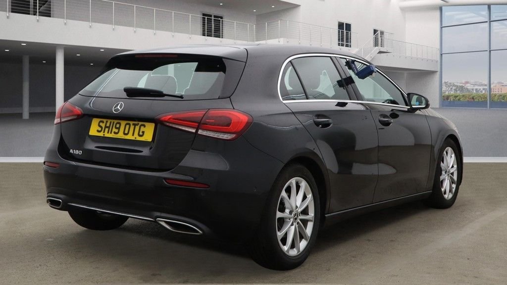 Used Mercedes-Benz A-Class 2019 for sale - 76470423: Photo 4