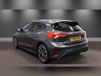 Used Ford Focus 2019 for sale - 79449668: Photo