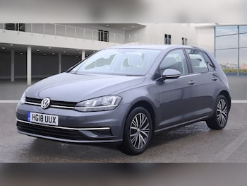 Used Volkswagen Golf 2018 for sale - 76286157: Photo 2