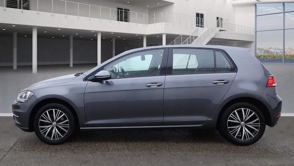 Used Volkswagen Golf 2018 for sale - 76286157: Photo 6