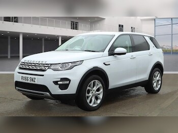 Used Land Rover Discovery Sport 2016 for sale - 75487413: Photo