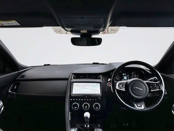 Used Jaguar E-Pace 2019 for sale - 78645211: Photo