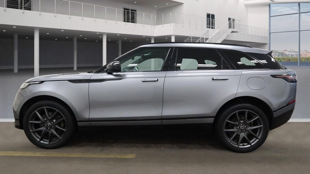 Used Land Rover Range Rover Velar 2022 for sale - 77287699: Photo 2