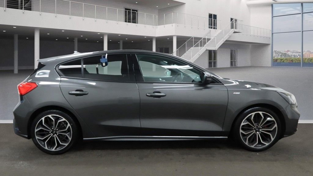 Used Ford Focus 2020 for sale - 77007414: Photo 11