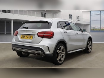 Used Mercedes-Benz GLA 2017 for sale - 75854198: Photo