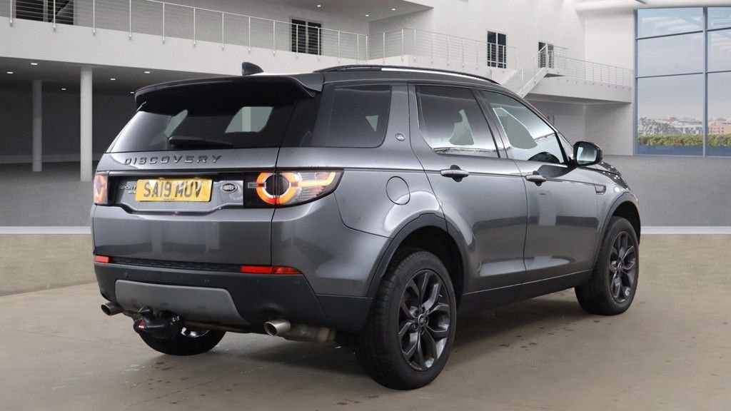 Used Land Rover Discovery Sport 2019 for sale - 76439029: Photo 4