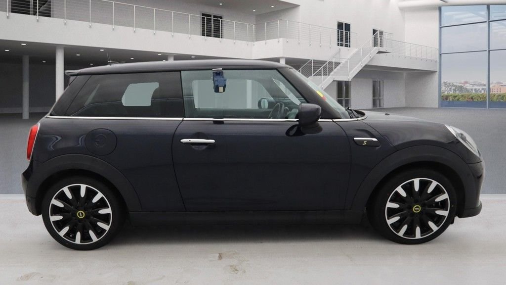 Used MINI Hatch 2022 for sale - 77437294: Photo 11