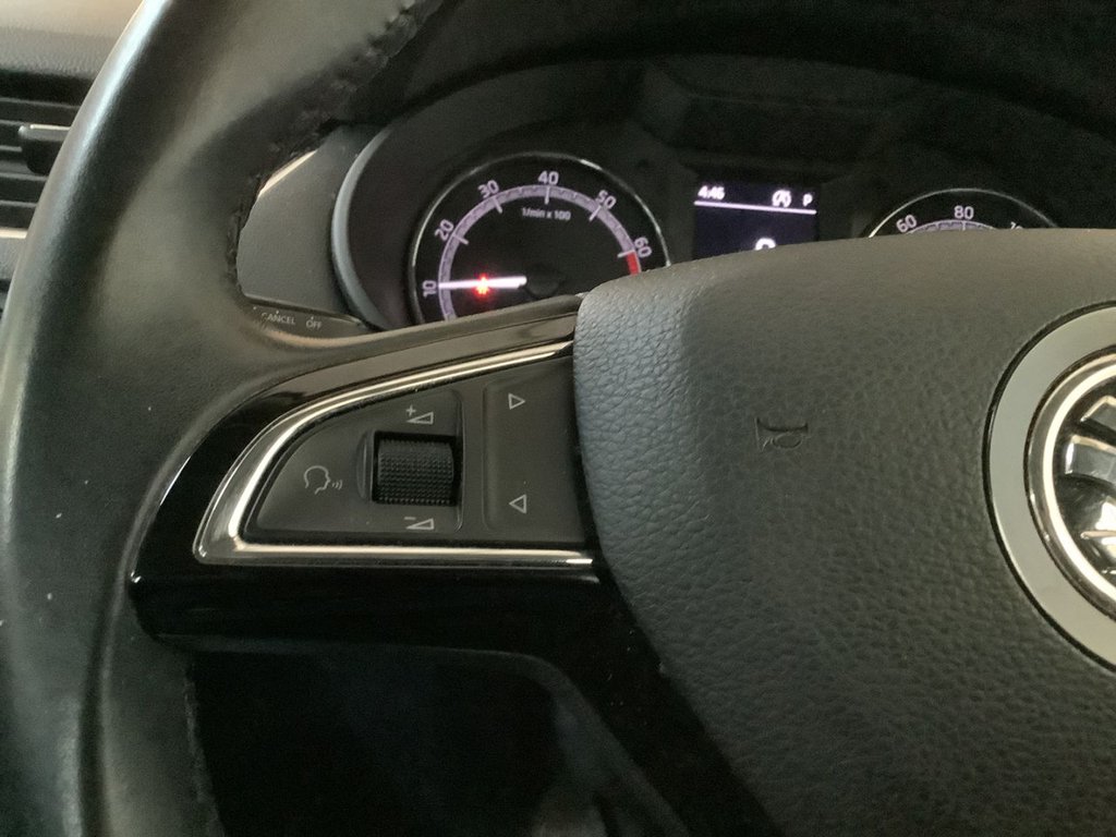 Used Skoda Octavia 2019 for sale - 77995288: Photo 18