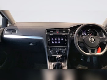 Used Volkswagen Golf 2020 for sale - 77685478: Photo