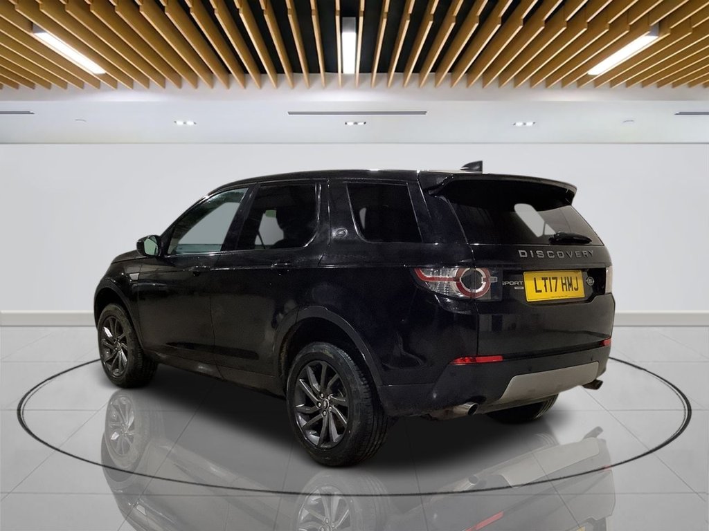 Used Land Rover Discovery Sport 2017 for sale - 77042527: Photo 5