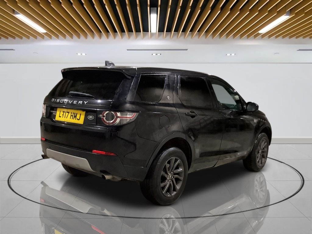 Used Land Rover Discovery Sport 2017 for sale - 77042527: Photo 7