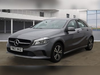 Used Mercedes-Benz A-Class 2017 for sale - 76178503: Photo 2
