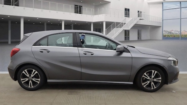 Used Mercedes-Benz A-Class 2017 for sale - 76178503: Photo 5