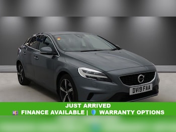 Used Volvo V40 2019 for sale - 78351052: Photo