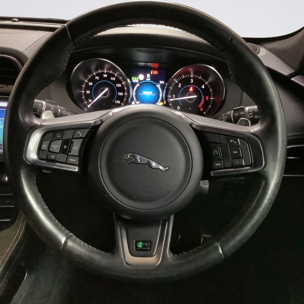 Used Jaguar F-Pace 2019 for sale - 78021967: Photo 15