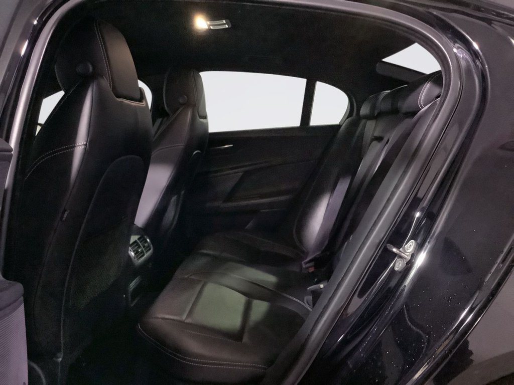 Used Jaguar XE 2019 for sale - 76558777: Photo 14