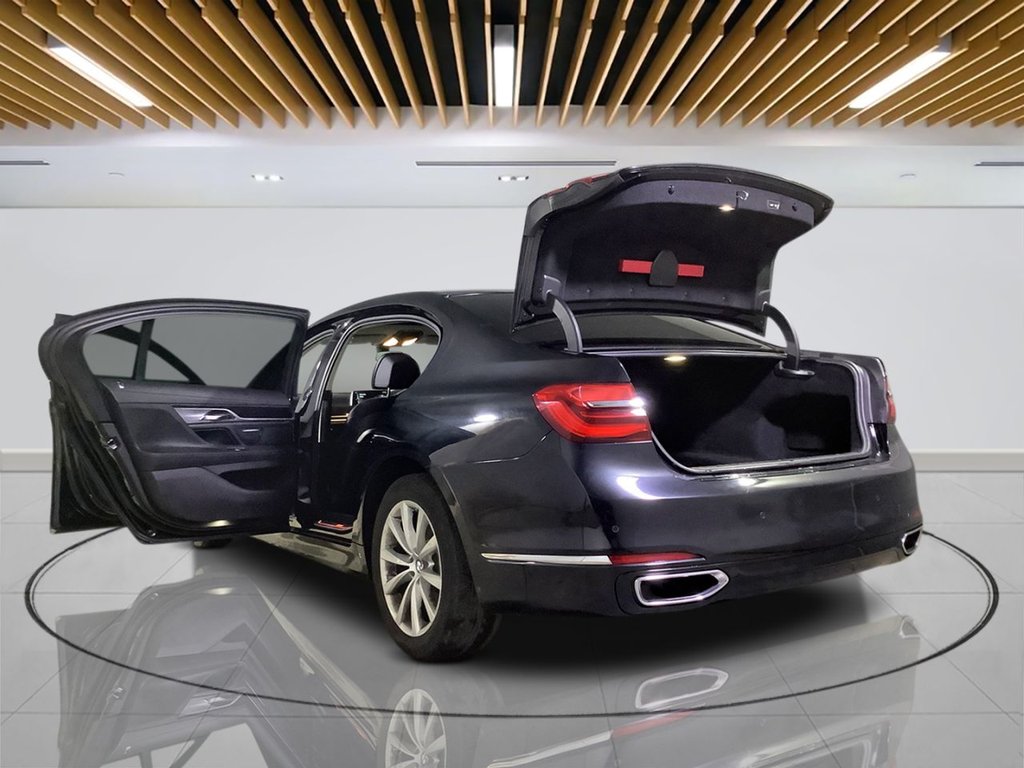 Used BMW 7 Series 2017 for sale - 77533971: Photo 10
