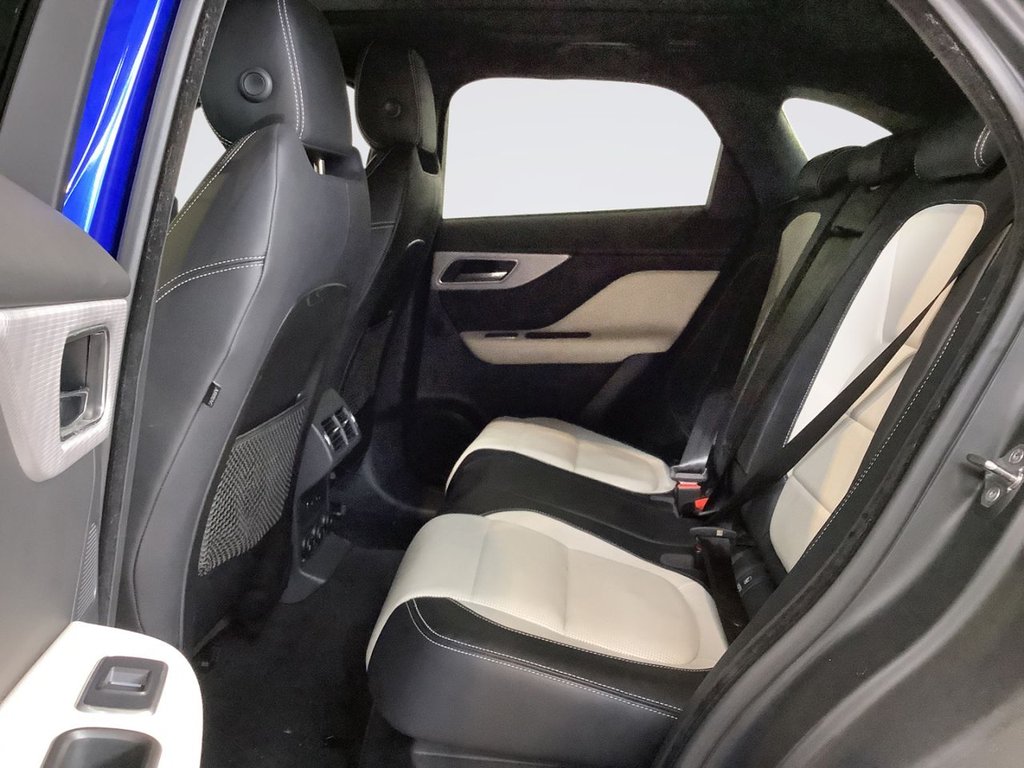 Used Jaguar F-Pace 2018 for sale - 77764942: Photo 12