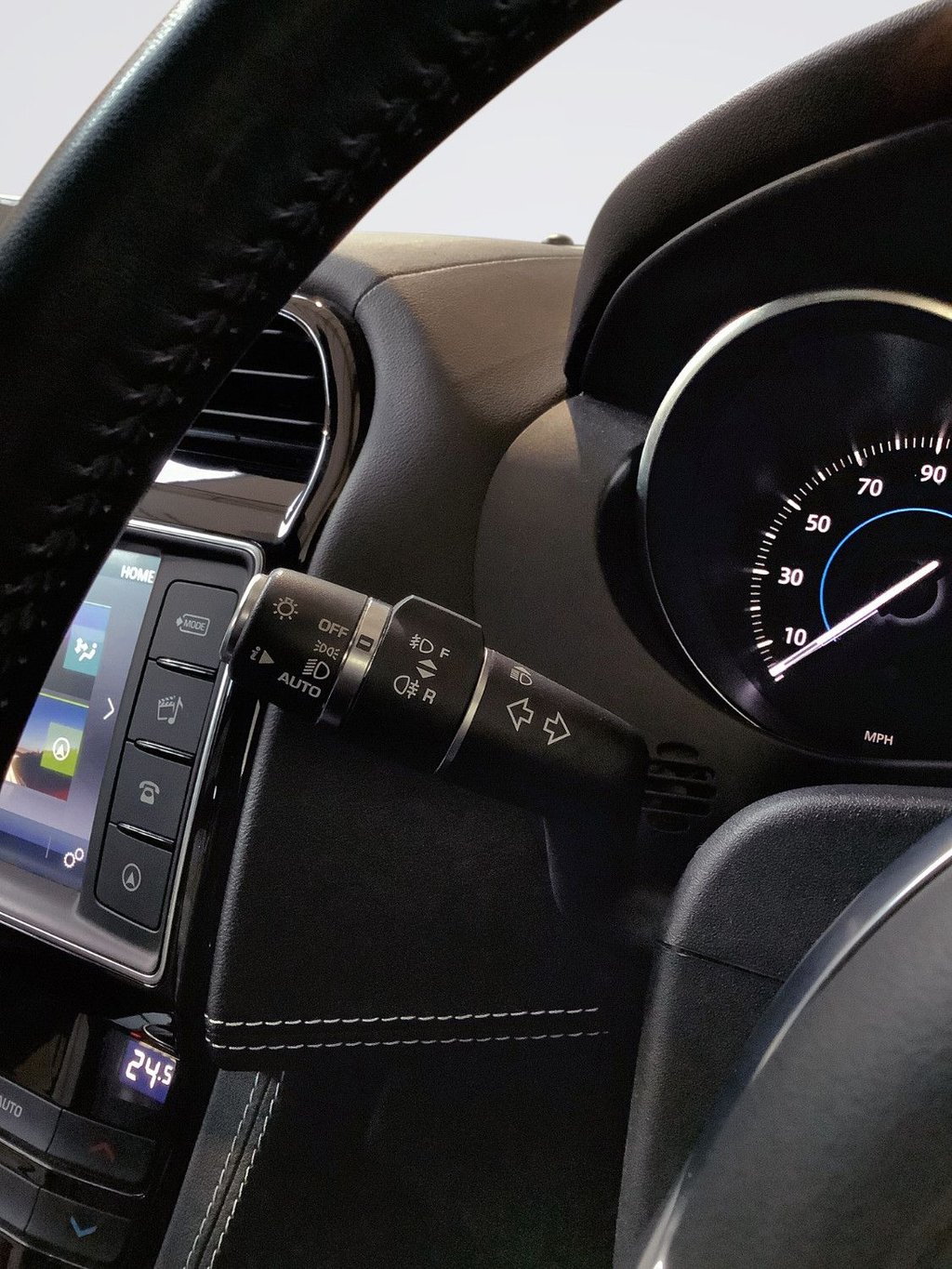 Used Jaguar F-Pace 2018 for sale - 77764942: Photo 19