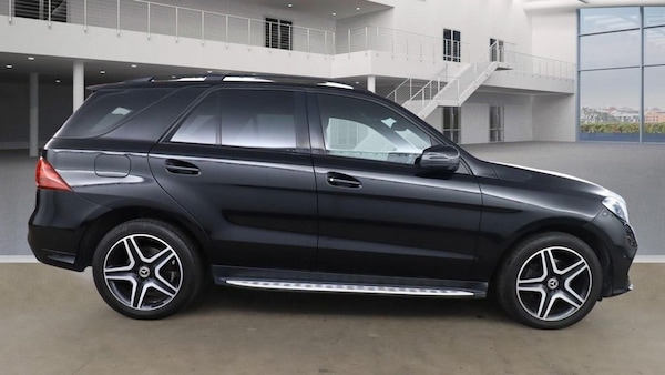 Used Mercedes-Benz GLE 2018 for sale - 76273992: Photo 5