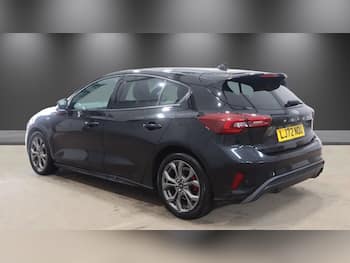 Used Ford Focus 2022 for sale - 79632123: Photo