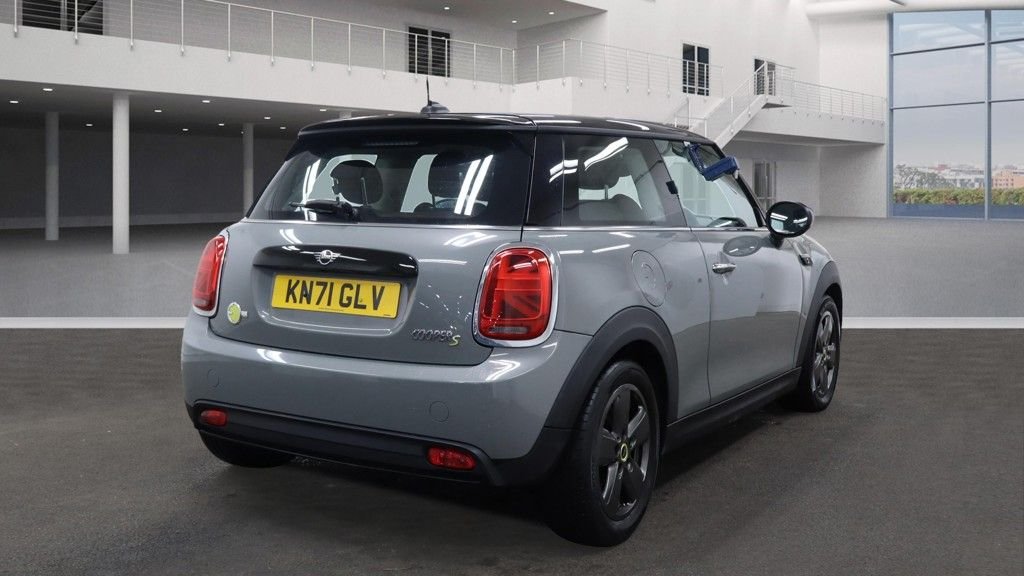 Used MINI Electric Hatch 2021 for sale - 77250316: Photo 10